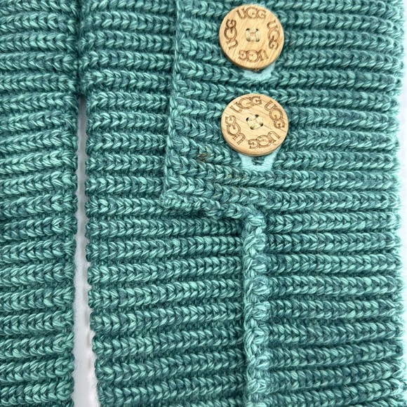 UGG Women’s Classic Cardy Knit Green Boots Size 5 - Picture 7 of 17